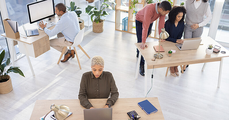 Flexible work stations in office